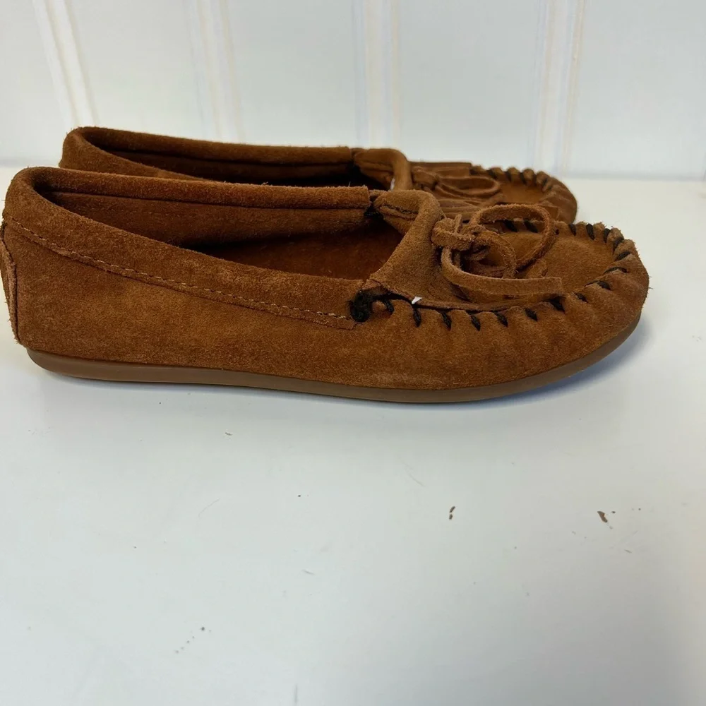 Minnetonka Tan Suede Moccasins